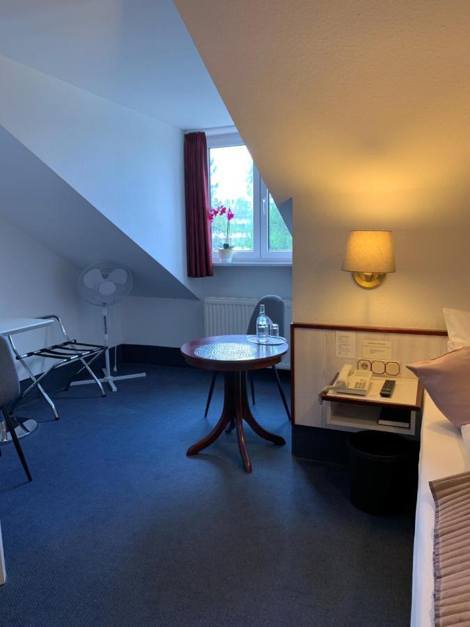 Stadthotel Geis 바트노이슈타트안더살레 외부 사진